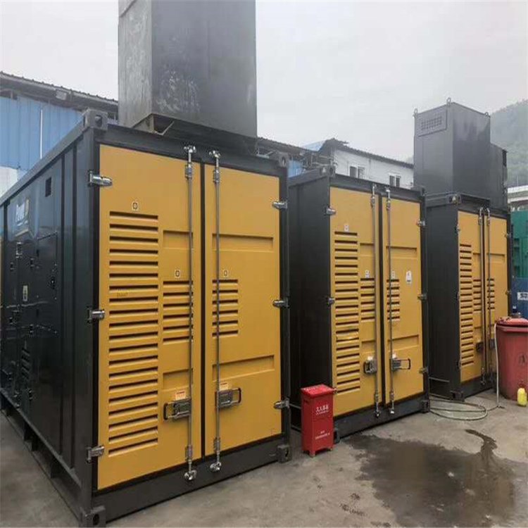 政和温度变化对不同类型欠压保护装置的可靠性影响有何差异？